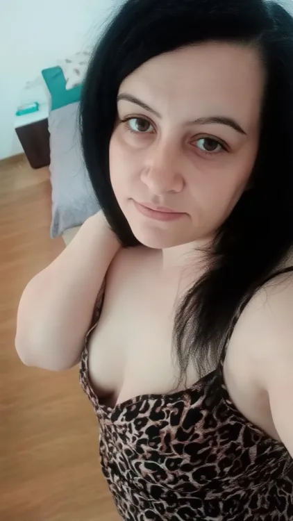 Escortă Vladimirescu — Profil